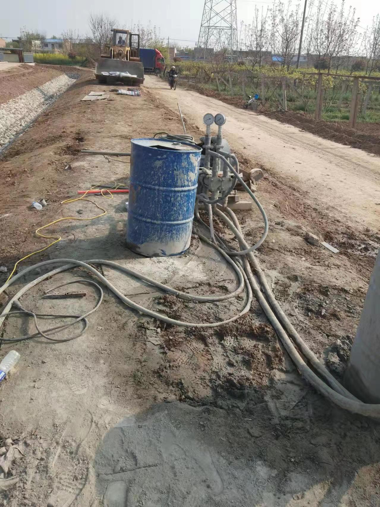 金山屯顶管注浆